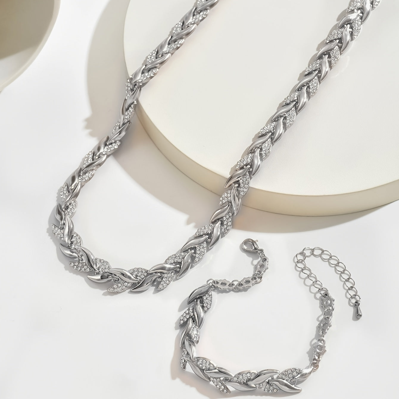 Elegantes Fischschwanz-Schmuckset mit Strass - Halskette & Armband