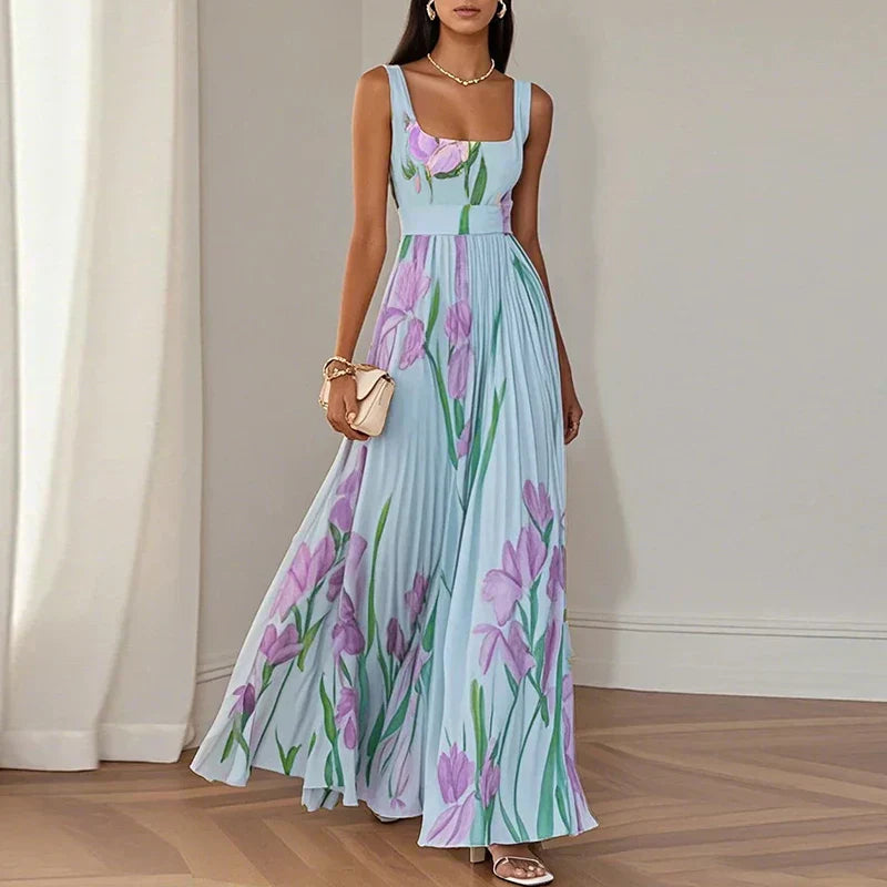 Araminta | Plissiertes Maxi-Kleid mit Iris-Blumenmuster